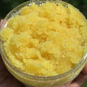 FREE BODY BUTTER! ButteredBody All Natural Turmeric & Lemon Body Polish Scrub